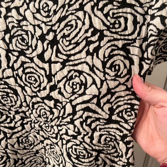 H&M Size 8 Floral Dress - Picture 4 of 4